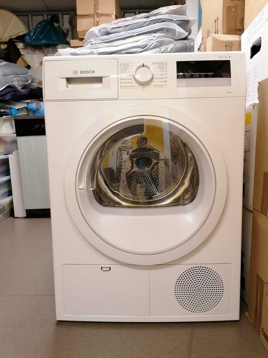Máquina de secar roupa Bosch serie 4 com bomba de calor