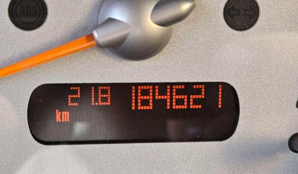 Mini One czerwony na prywatne raty bez BIK KRD