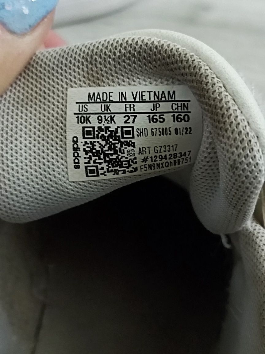 Białe buty Adidas 27 Myszka Mickey sneakersy na rzep chłopięce