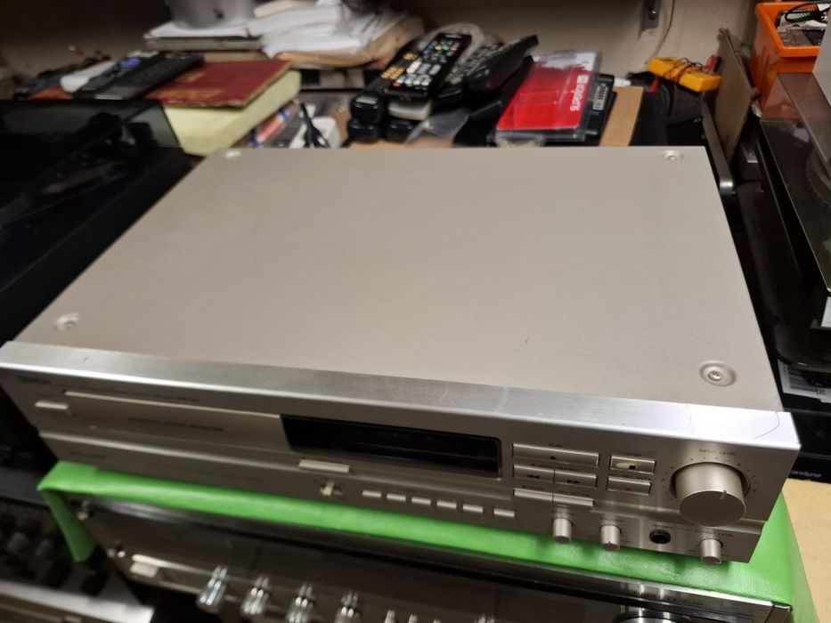 Magnetofon Denon DRS-610