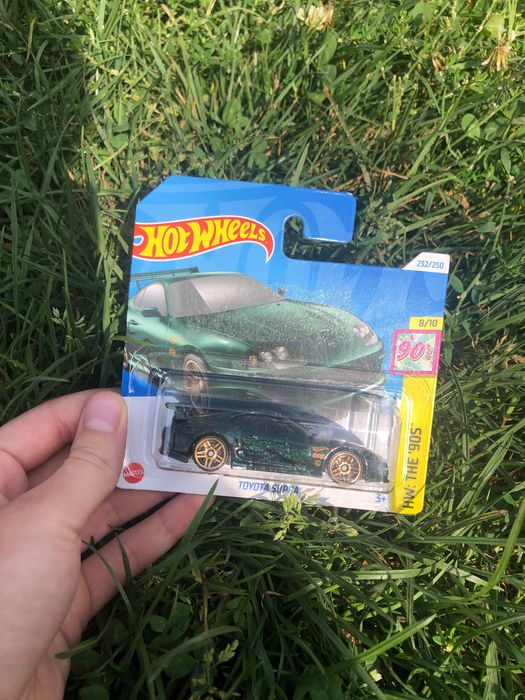 Машинка хот вілс