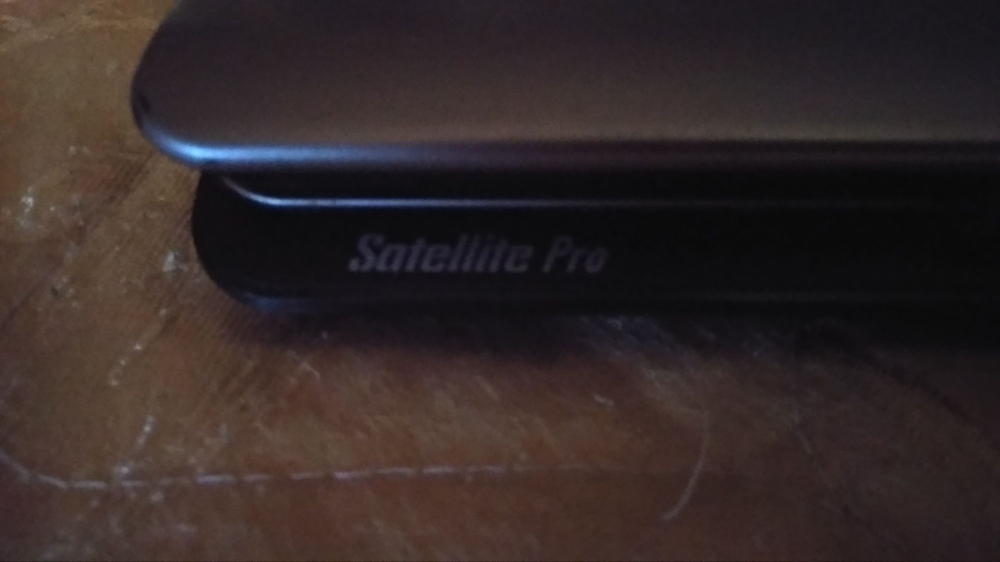 Ноутбук Toshiba satellite Pro