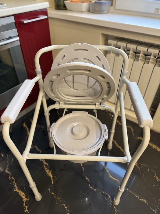 Туалетний слілець