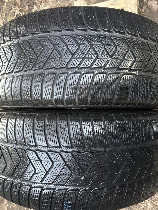 Шини зима джип 255/60 R18 Pirelli , резина гума колеса