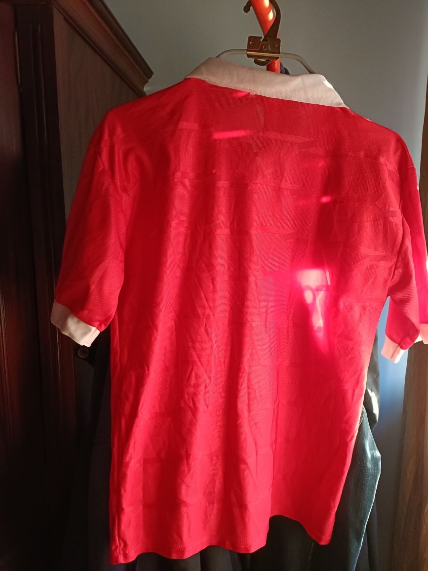 Camisa Benfica época 95/96 com oferta de caderneta