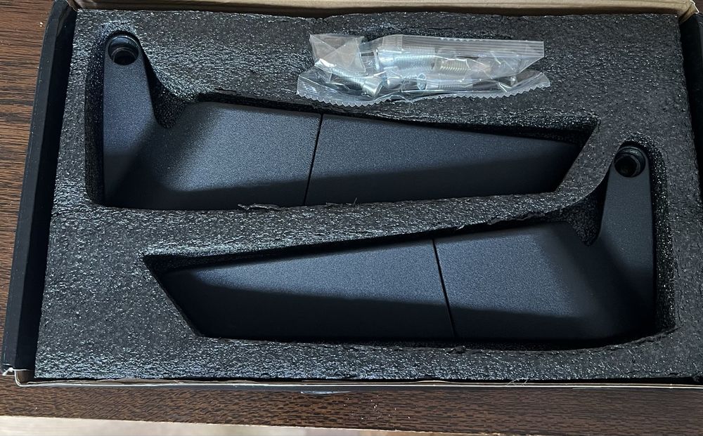 Espelhos novos na caixa, moto yamaha,XMAX,KTM, BMW