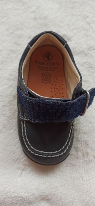 Buty chłopięce r. 22