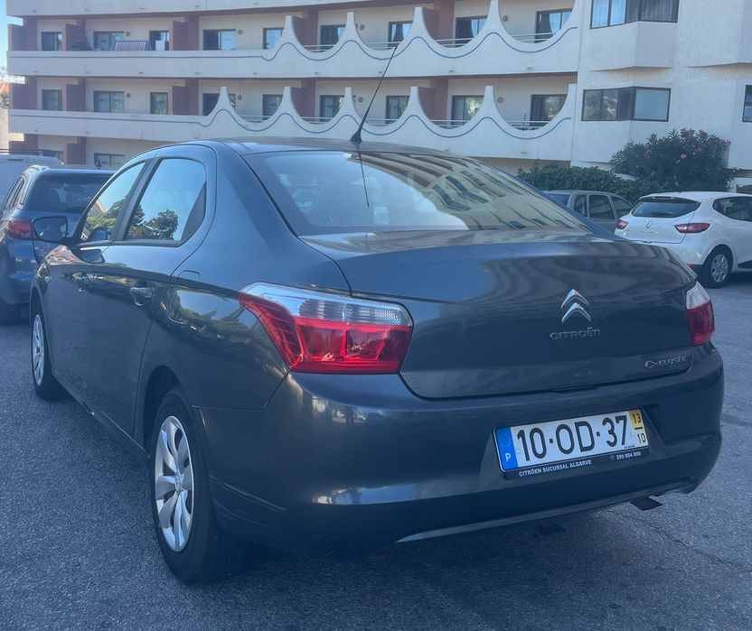 Citroën C-Elysée 1.2 em excelente estado Negociável