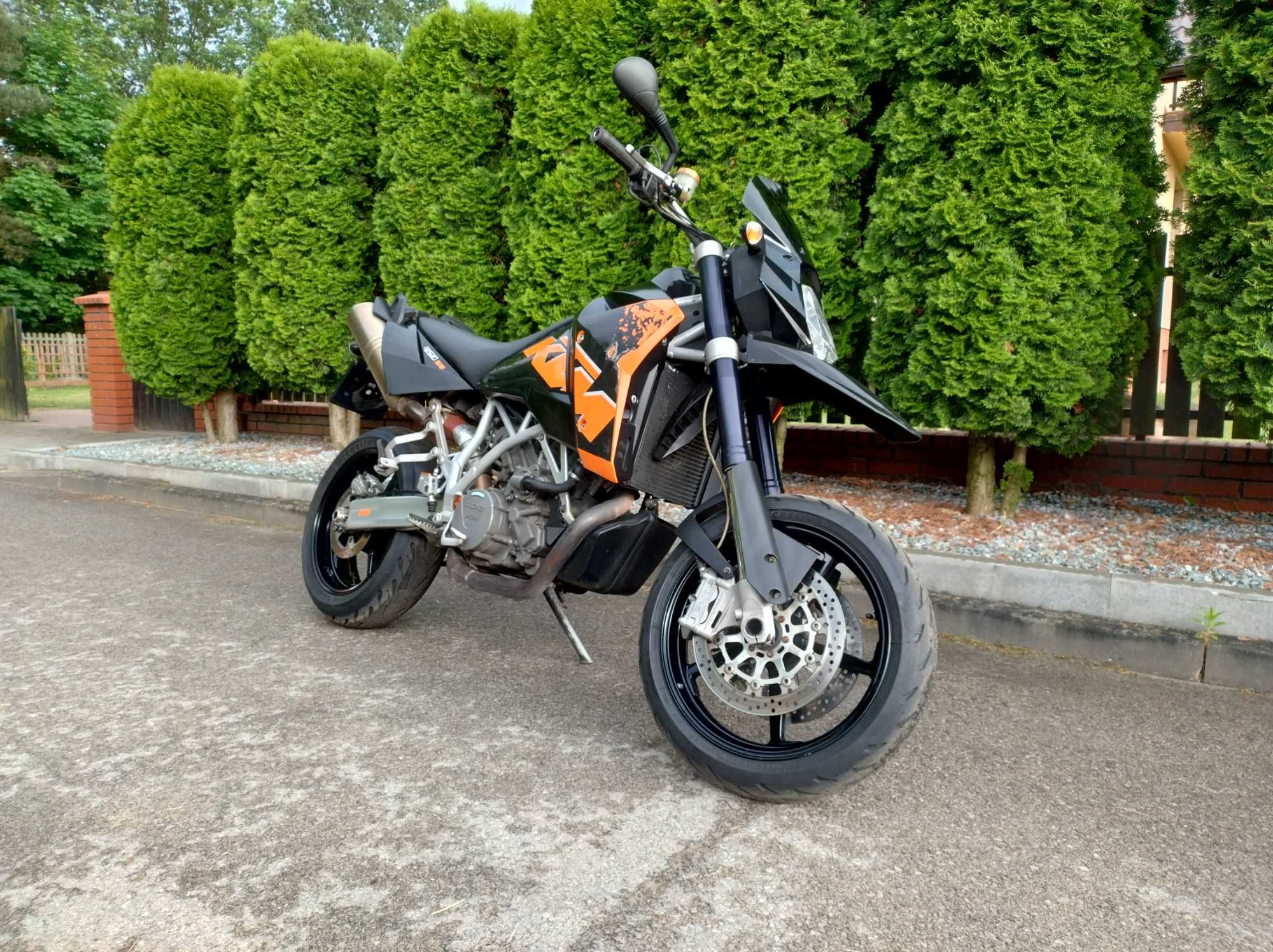 KTM 950 Supermoto