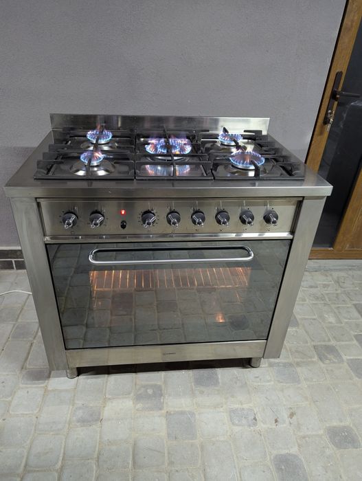 Комбінована плита Indesit 90см Італія