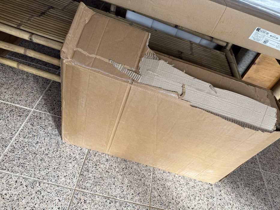 Aparador Novo em caixa