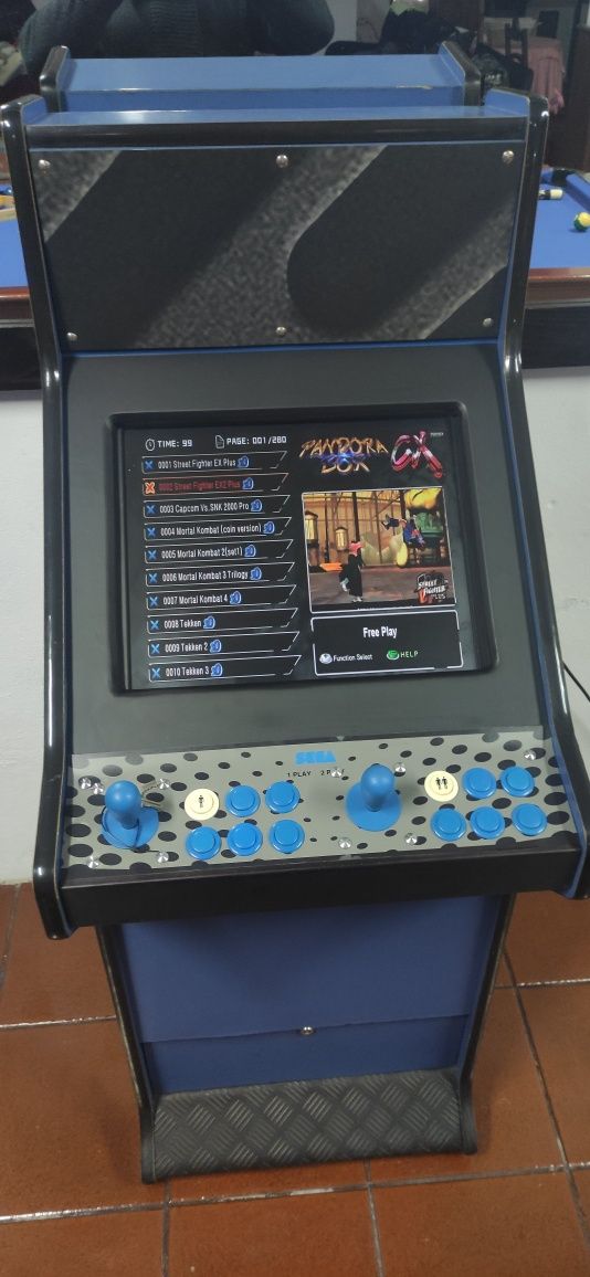 Máquina arcade multi-jogos