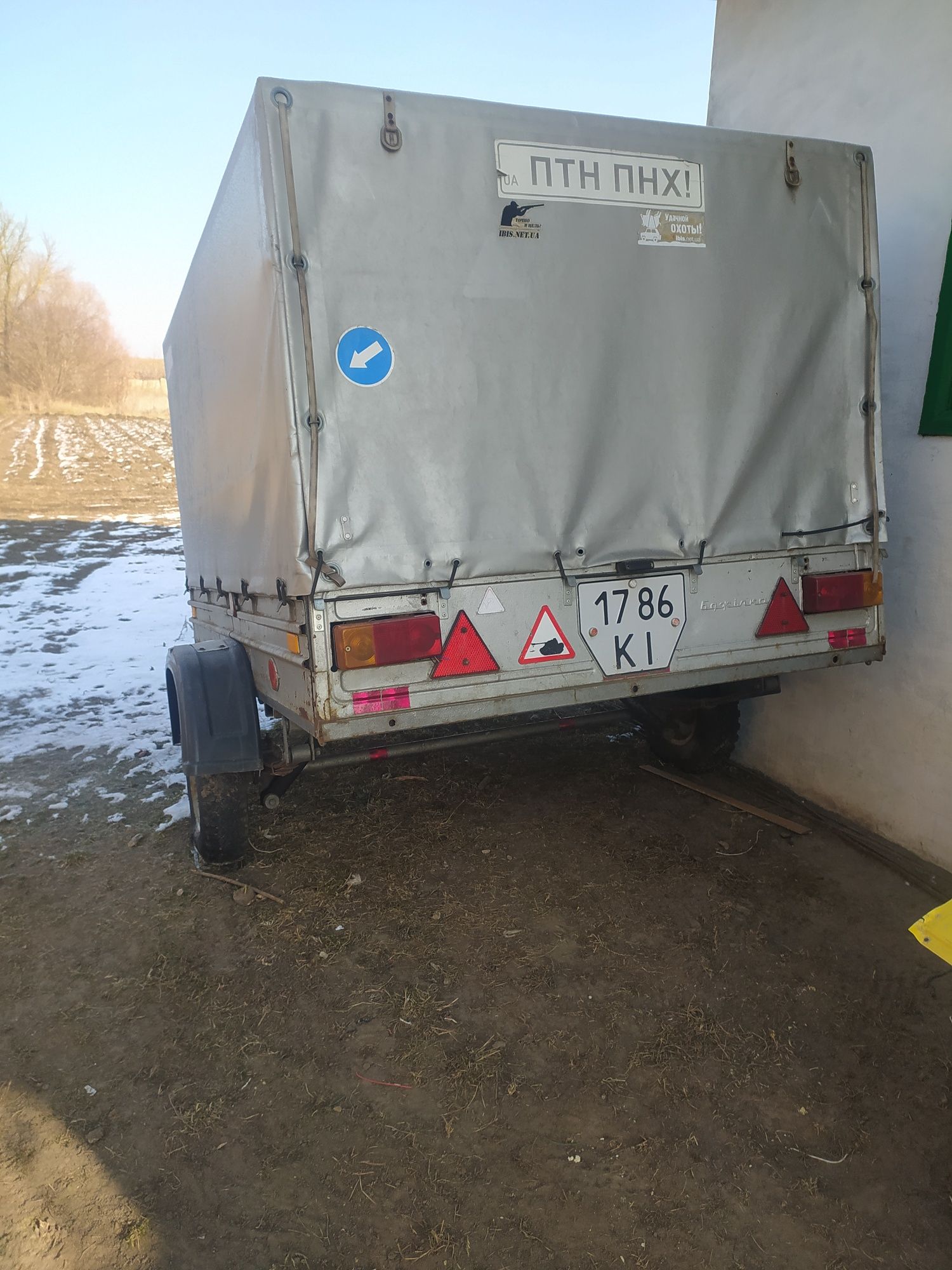 Причеп автомобільний