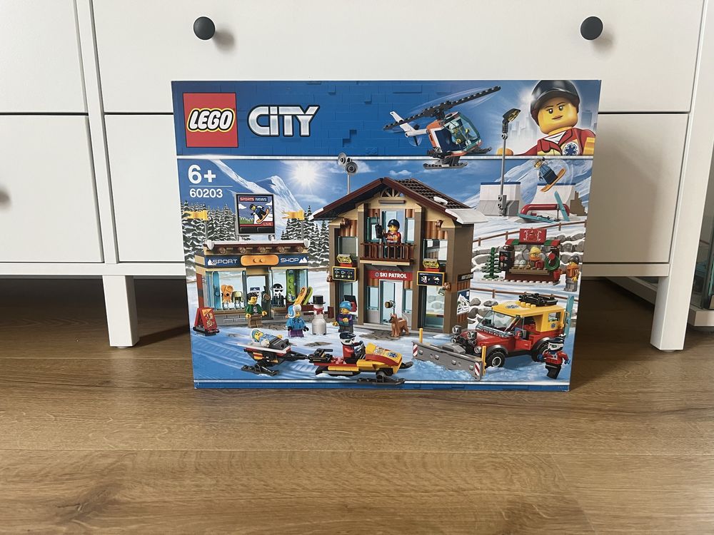 Lego City 60203 Kurort Narciarski