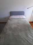 SLATTUM
Estrutura de cama estofada,  cinza clara 90x200 cm
