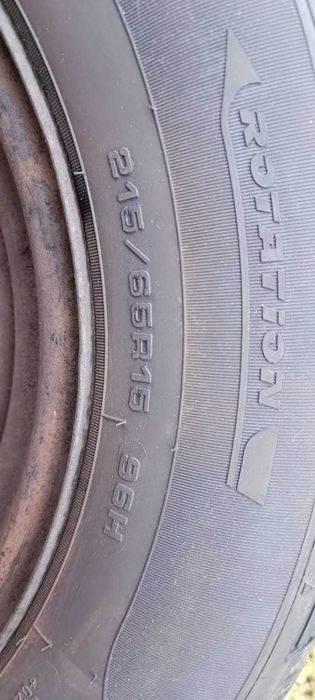 Opony zimowe z felgami 215/65R15 Fulda Kristall Control