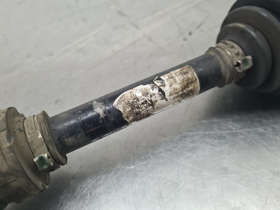 Transmissão frente esquerda NISSAN Micra V (K14)