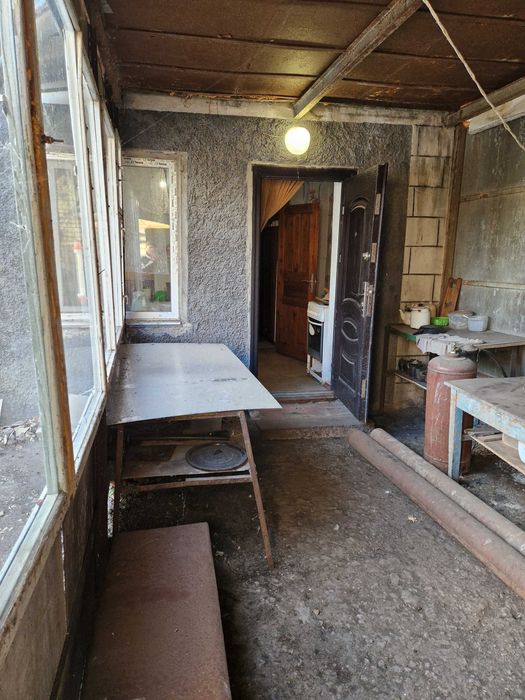 Продам добротний будинок з укриттям в смт Устинівка Кіровоградська обл