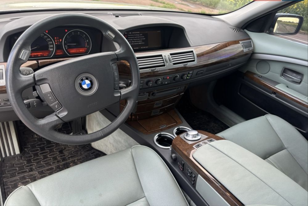 Продам BMW 7 Series 2002