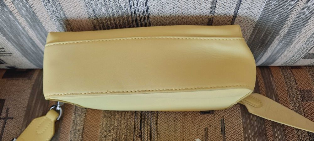 Torebka Calvin Klein - camera bag zółta