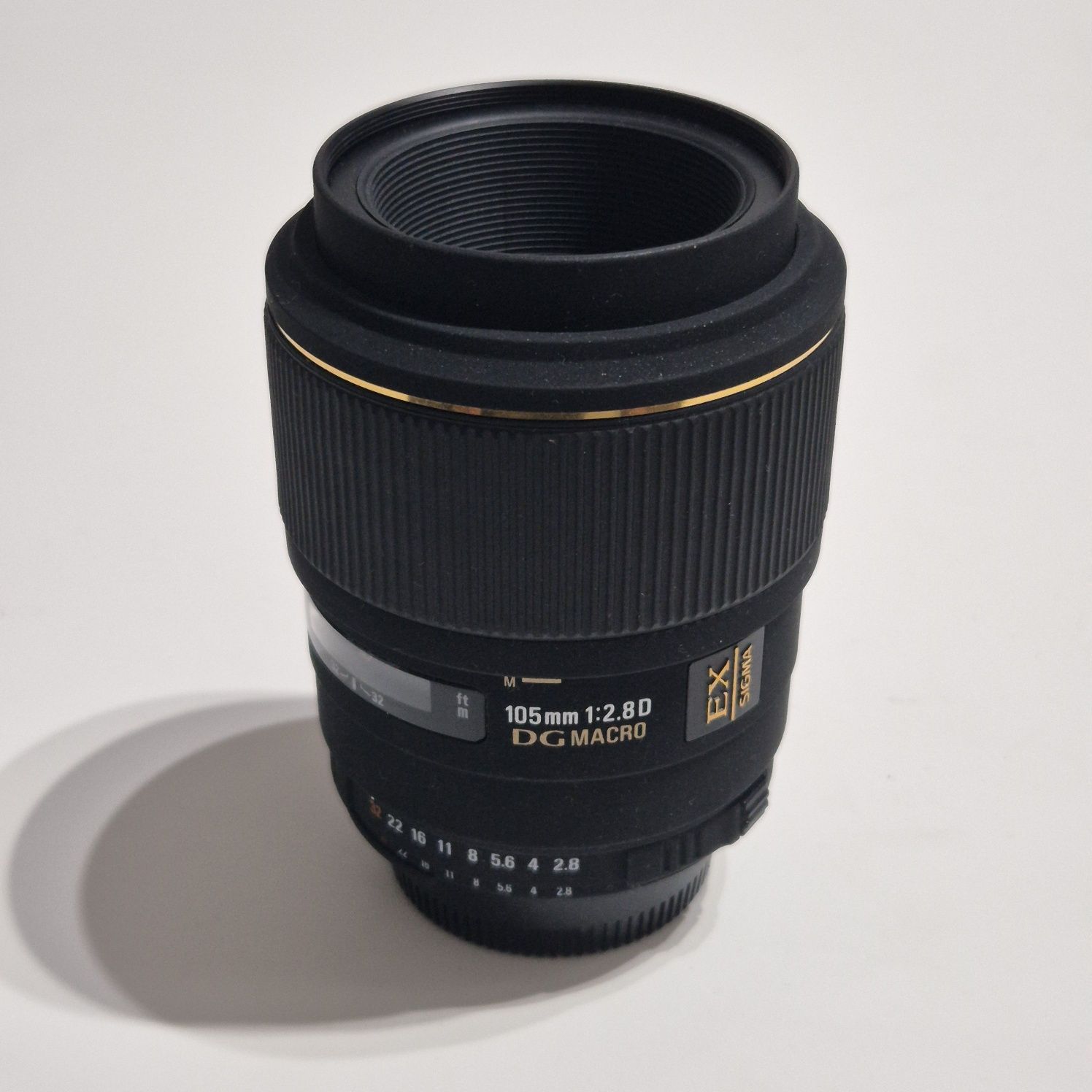 Sigma 105mm 2.8D EX DG Macro - Nikon mount