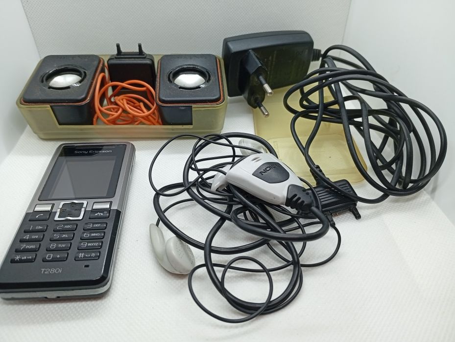 Telemóvel Sony Ericsson T280i