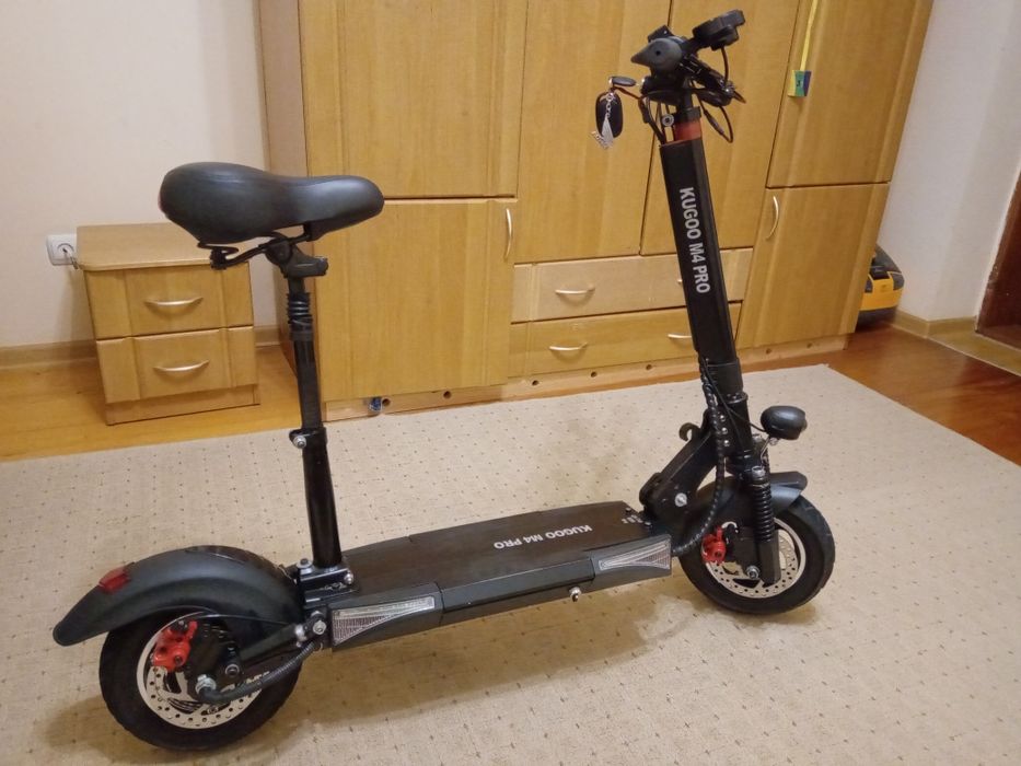 Электросамокат- KUGOO M4 PRO, 1000W, 17Ah, Black.
