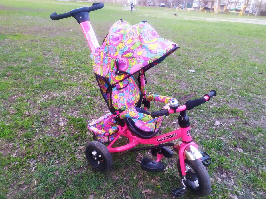 Велосипед трехколестный