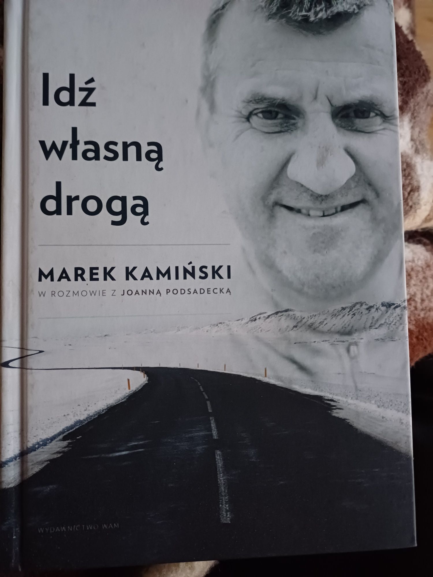 Idź  własną drogą