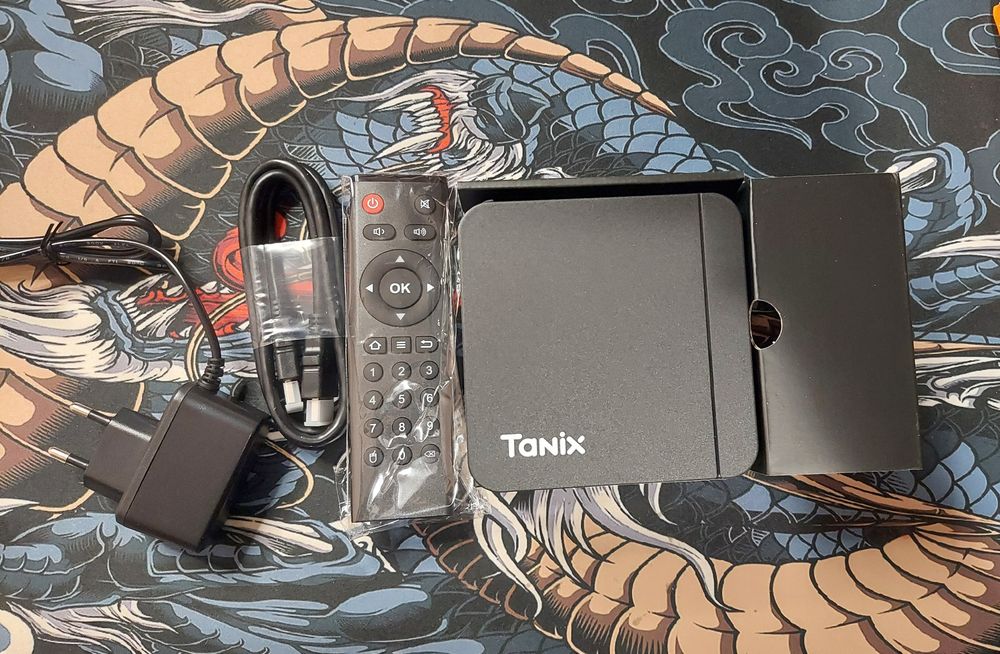 Смарт приставка Tanix w2 2/16 [SlimBox] Налаштована
