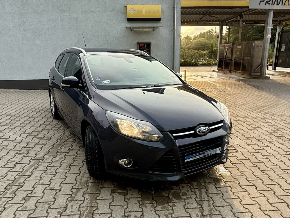 Ford Ficus Titanium 1.6 ecoboost