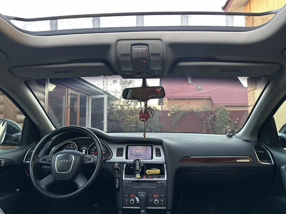 Продам свою Audi Q7 - 2011р РЕСТАЙЛІНГ