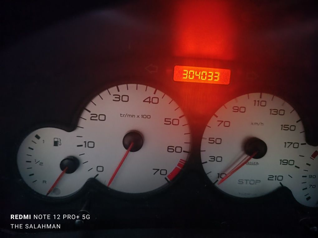 Peugeot Carro usado
