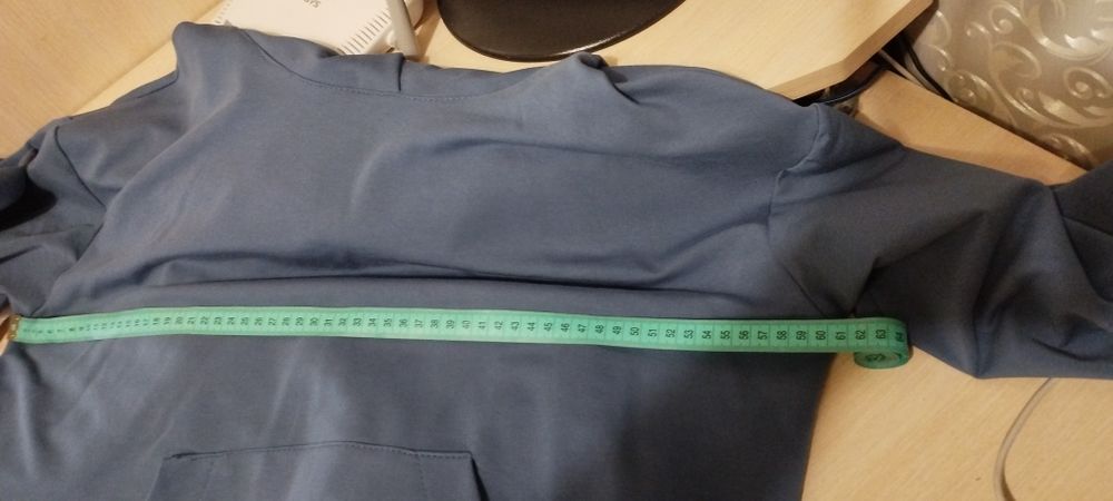 Продам жіночий спортивний костюм