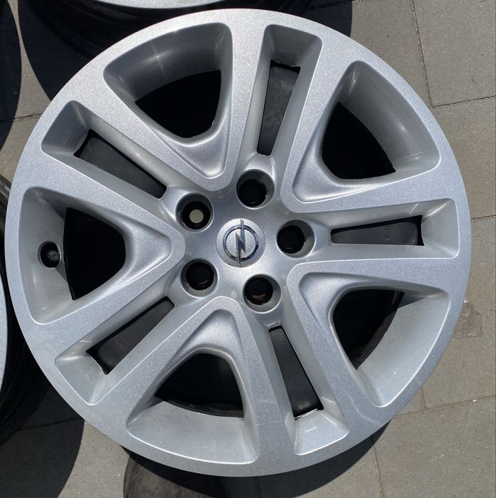 Felgi stalowe strukturalne 6.5Jx16 IS 41 Opel Astra J K Mokka 5x105