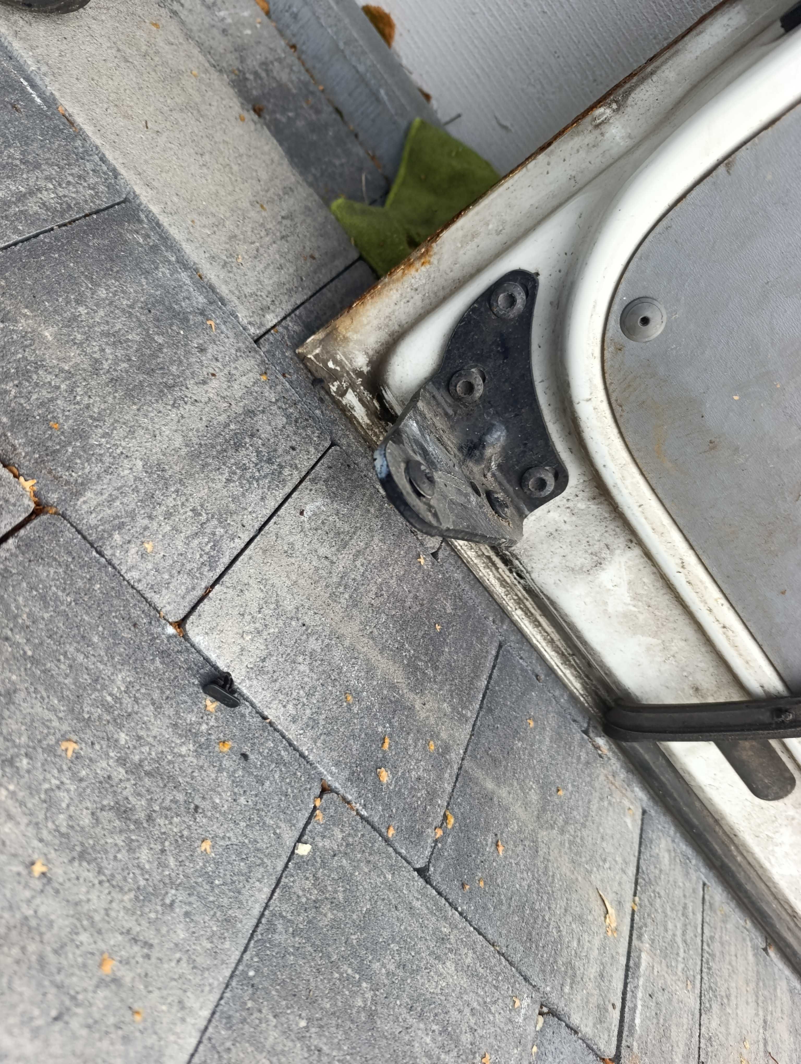Drzwi przesuwne prawe VW T5 T5 lift białe z szybą