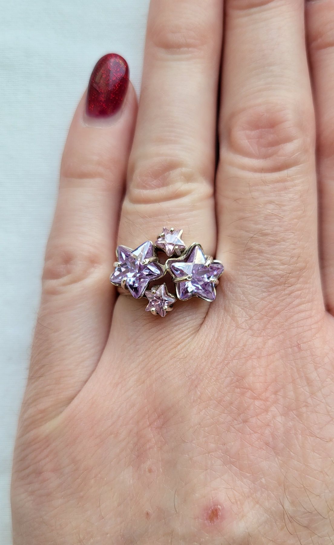 Женское кольцо звезды цирконы бриллиантовой огранки, серебро 925 пробы
