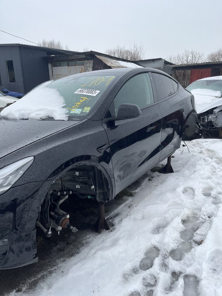 Разборка, запчасти Tesla Model Y  performance 22