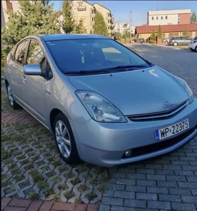 Sprzedam Prius 2