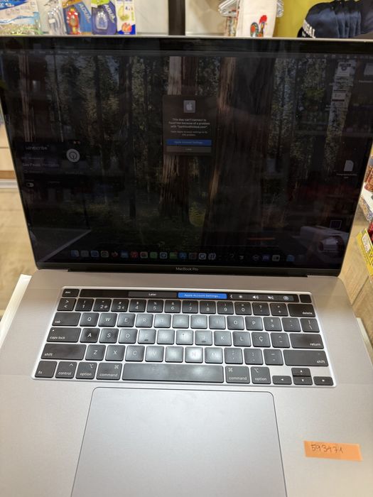 Macbook Pro 16” (2019) - i9 / 32gb RAM / 512gb SSD - Como novo