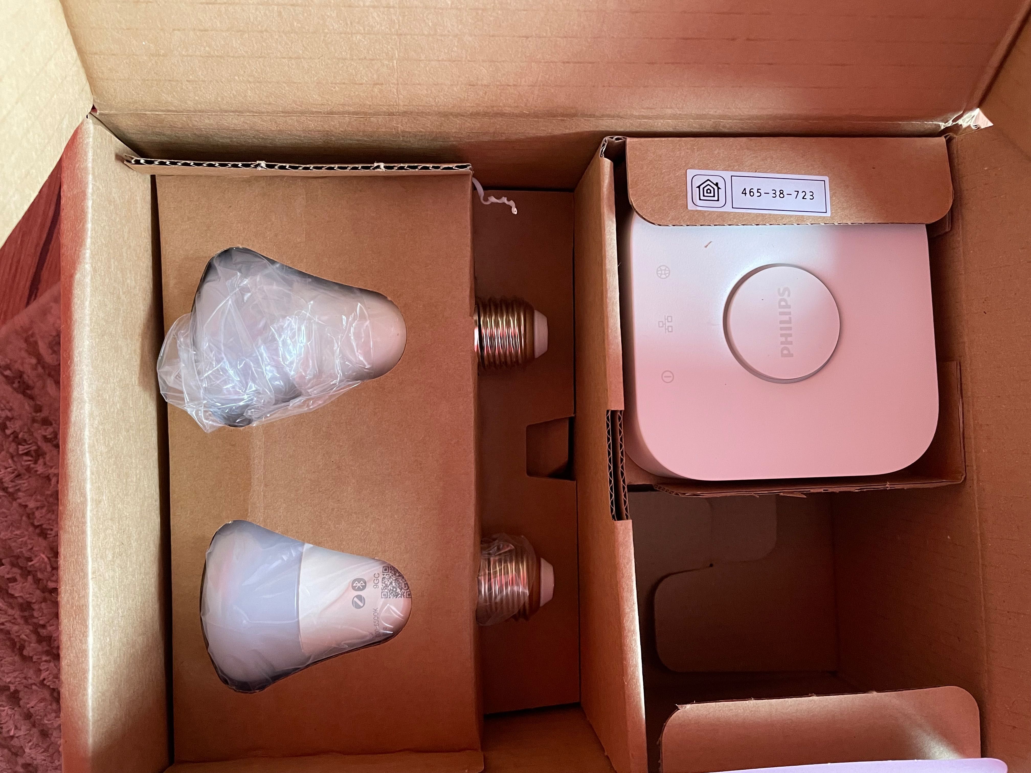 Żarówki Philips Hue E27 z mostkiem Kit starter