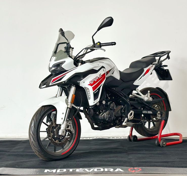Benelli TRK 251