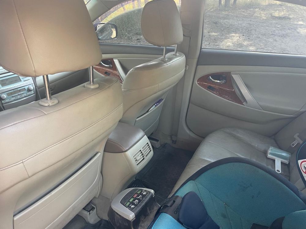 Продам TOYOTA CAMRY 2008 року (по техпаспорту)