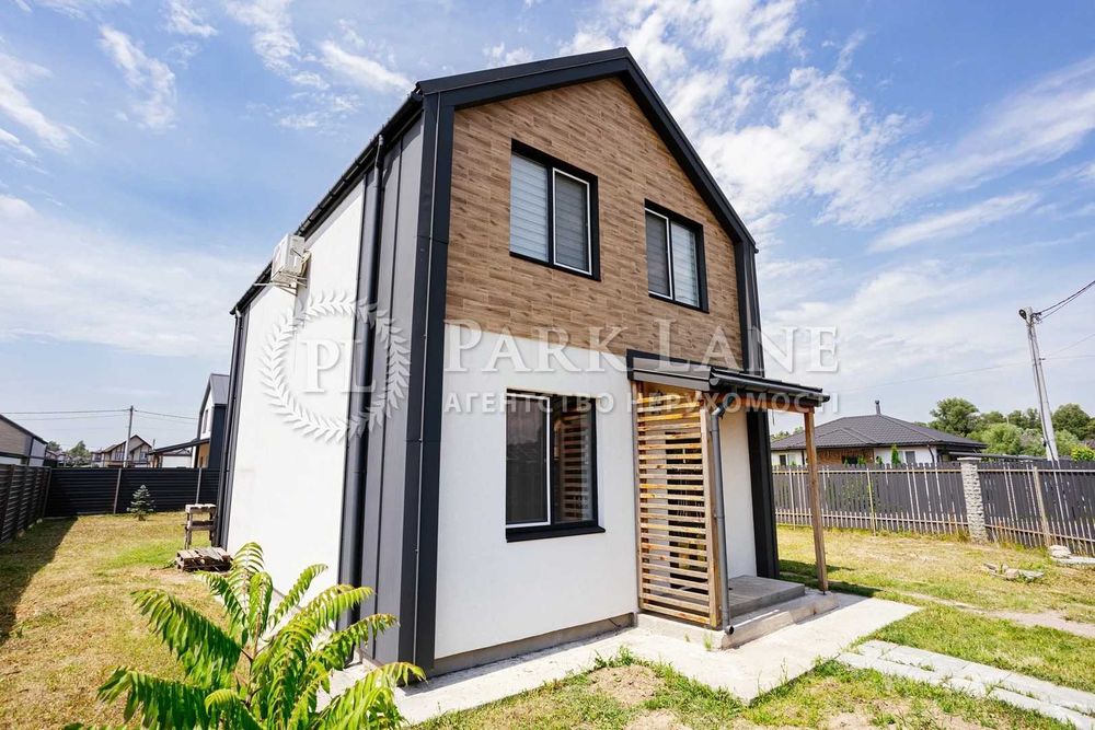 Продаж двоповерхового будинку с.Петропавлівське Ремонт