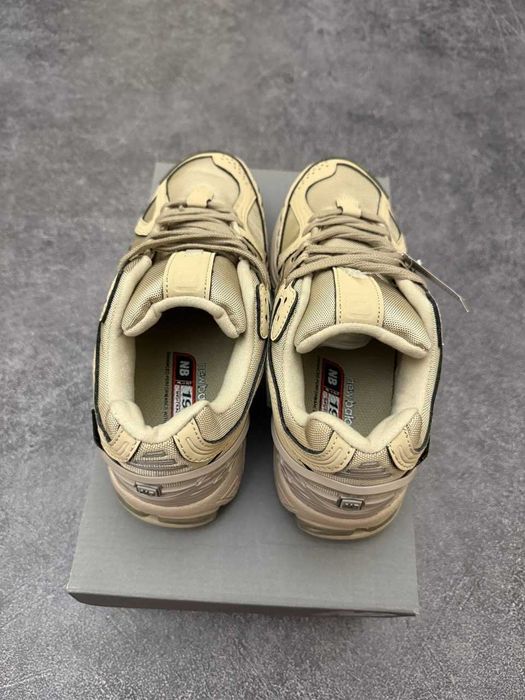 New Balance 1906r Beige Cordura