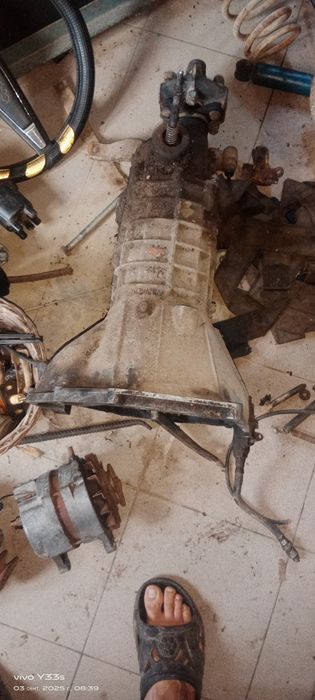 Різні деталі розпродам