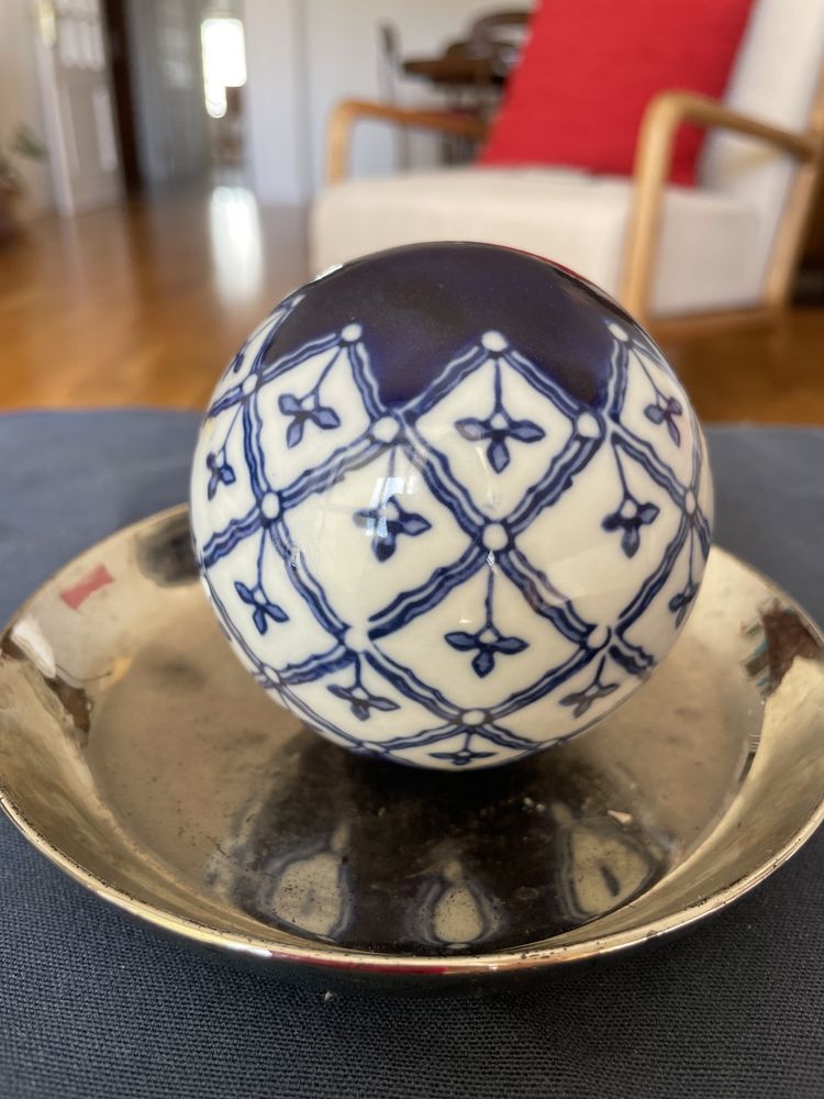 Bolas Decorativas  em Porcelana