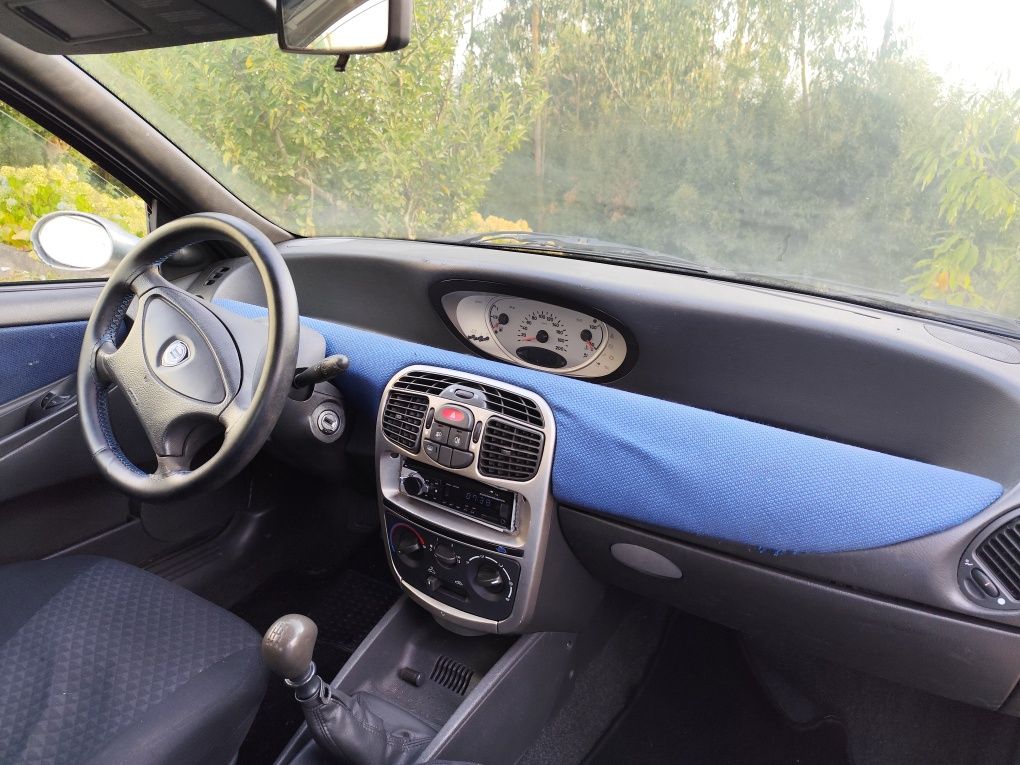 Lancia y MUITO ESTIMADO