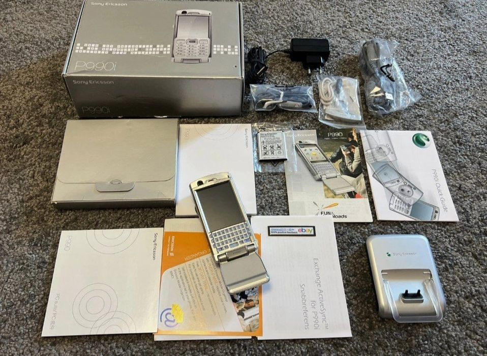 Sony ericsson P990i (новий)