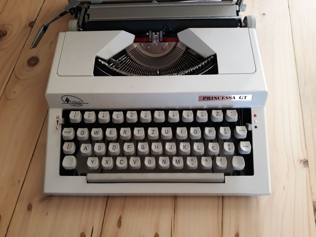 Maszyna do pisania PRINCESSA GT